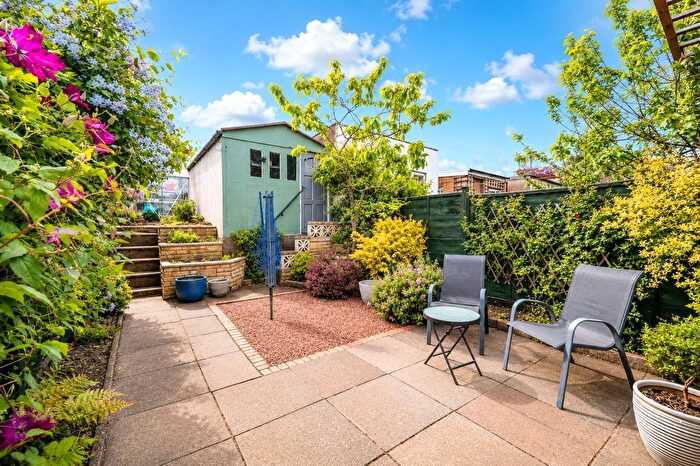 3 Bedroom Terraced House For Sale In Kingsley Avenue, Barnstaple, Devon, EX32