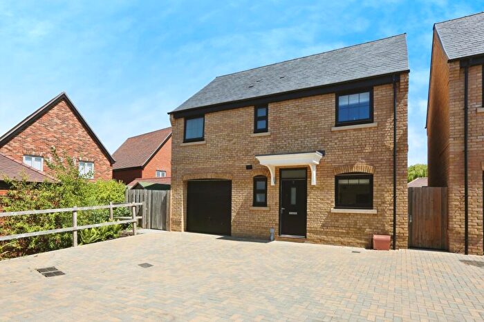 3 Bedroom Detached House For Sale In Belmere Drive, Fair Oak, Eastleigh, Hampshire, SO50