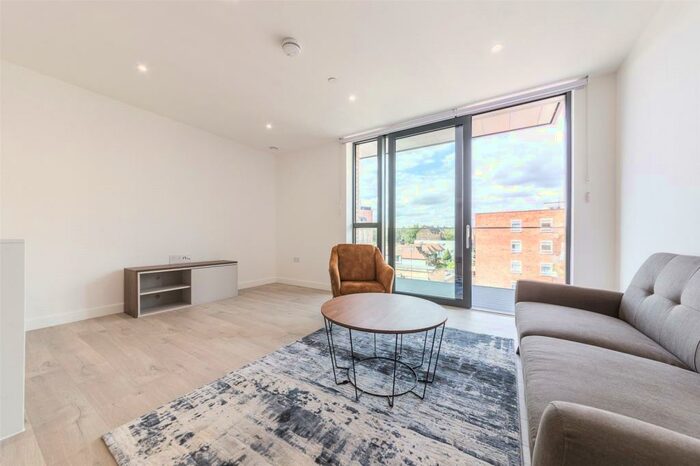 2 Bedroom Apartment To Rent In Willowbrook House, Coster Avenue, London, N4