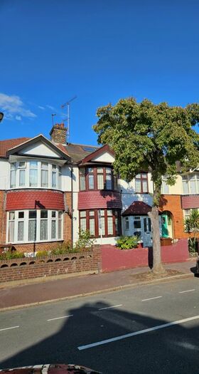 4 Bedroom Terraced House To Rent In Beccles Drive, Barking, IG11