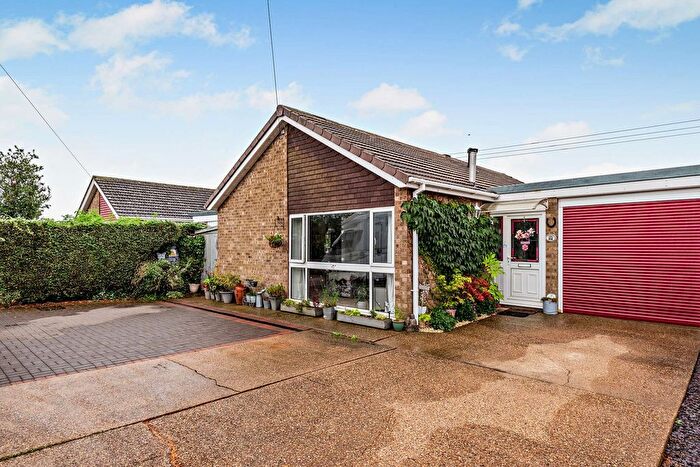 3 Bedroom Bungalow For Sale In Westfield Approach, North Greetwell, Lincoln, LN2