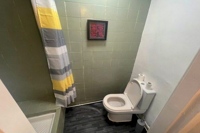 1 Bedroom Flat To Rent In Lowtown, Pudsey, LS28