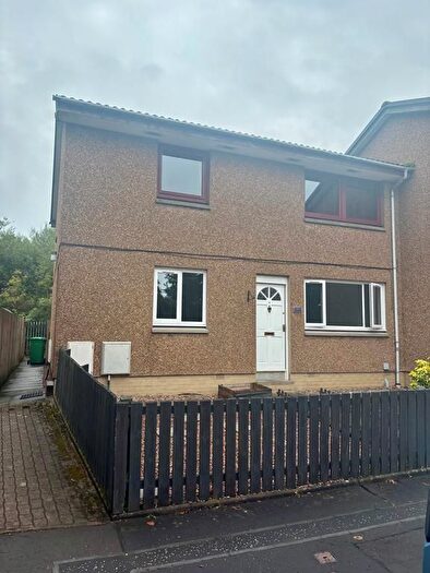 Studio To Rent In Elgin Court, Dunfermline, KY12