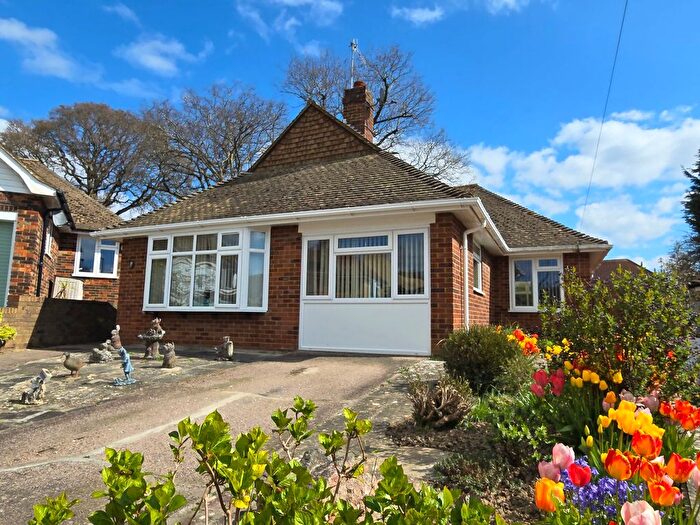 2 Bedroom Detached Bungalow For Sale In Bushy Croft, Bexhill-On-Sea, TN39