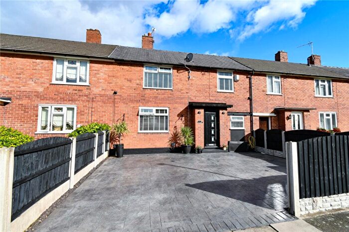 3 Bedroom Terraced House For Sale In Beechwood Road, Bromborough, Wirral, CH62