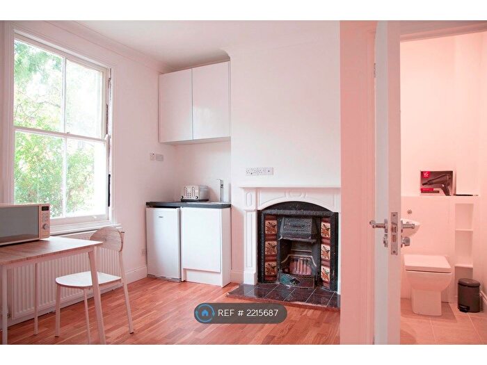 1 Bedroom Flat To Rent In Mercia Grove, London, SE13