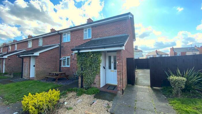 1 Bedroom Flat To Rent In Mosedale Close, Alvaston, Derby, DE24