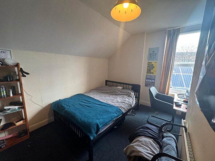 5 Bedroom Semi-Detached House To Rent In Willoughby Avenue, Nottingham, Nottinghamshire, NG7