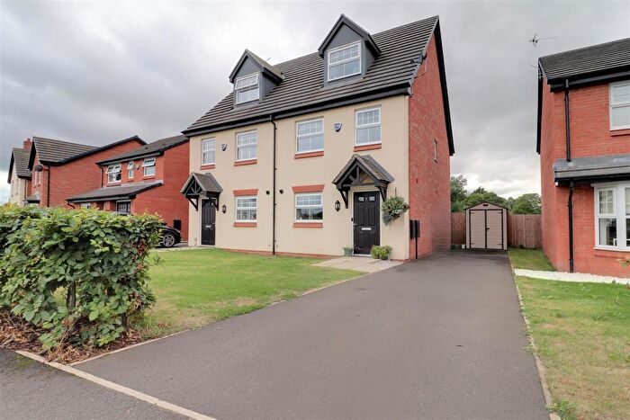 3 Bedroom Semi Detached House For Sale In Alfred Potts Way, Shavington, Crewe, CW2