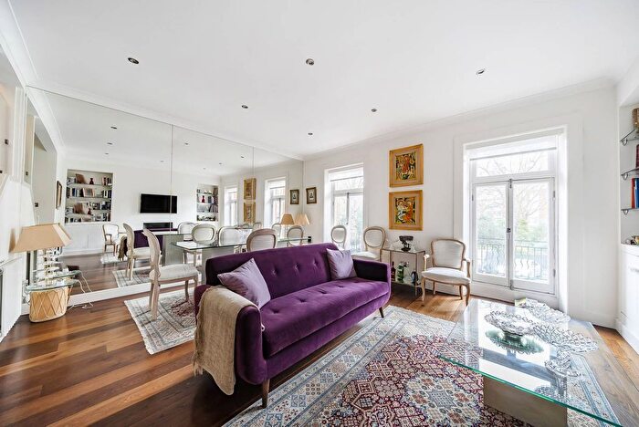 2 Bedroom Flat To Rent In Hans Place, Knightsbridge, London, SW1X