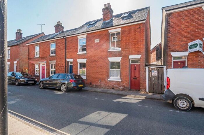 3 Bedroom End Of Terrace House For Sale In Cherville Street, Romsey, Hampshire, SO51