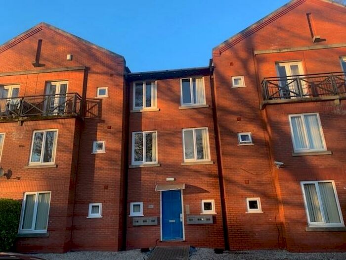 2 Bedroom Apartment To Rent In Egerton Street, L8