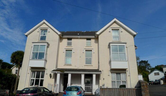 2 Bedroom Flat To Rent In Paradise Road, Teignmouth, TQ14