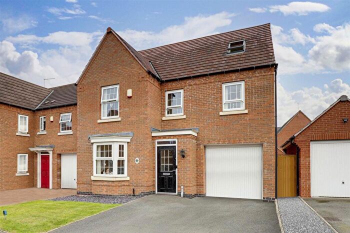 5 Bedroom Detached House For Sale In Hobben Crescent, Hucknall, NG15