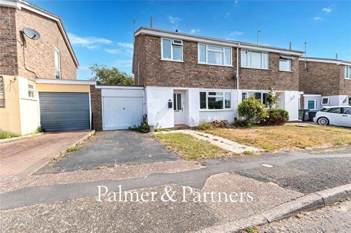 3 Bedroom Semi-Detached House For Sale In Bury Hill Close, Woodbridge, Suffolk, IP12
