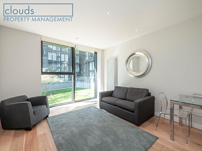 1 Bedroom Flat To Rent In Simpson Loan, Quartermile, EH3