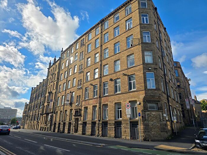 6 Bedroom Property For Sale In Flats . And Airedale House, Sunbridge Road, West Yorkshire, BD1
