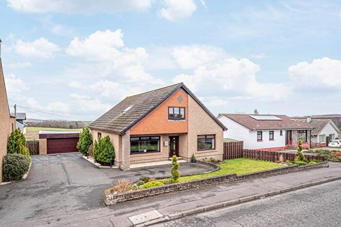 5 Bedroom Detached House For Sale In Oakfield Street, Kelty, KY4