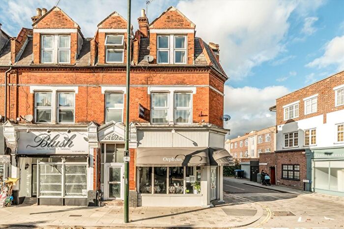 2 Bedroom Flat To Rent In Richmond Road, Twickenham, TW1