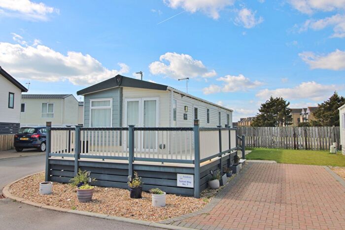 2 Bedroom Park Home For Sale In Melville Road, Southsea, PO4