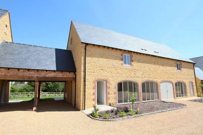 4 Bedroom Semi-Detached House To Rent In The Elms, Silverstone, Northants NN12