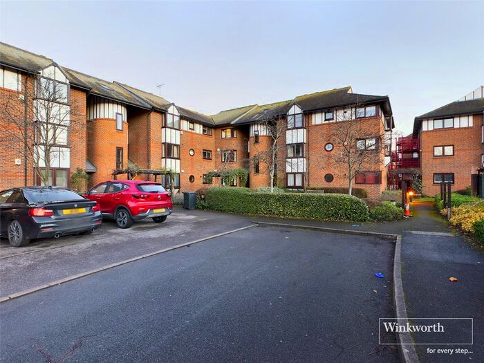 2 Bedroom Flat To Rent In Caversham Wharf, Waterman Place RG1