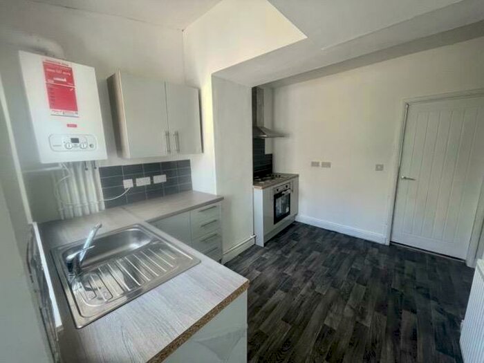 3 Bedroom Terraced House To Rent In Tynybedw Street, Treorchy, CF42