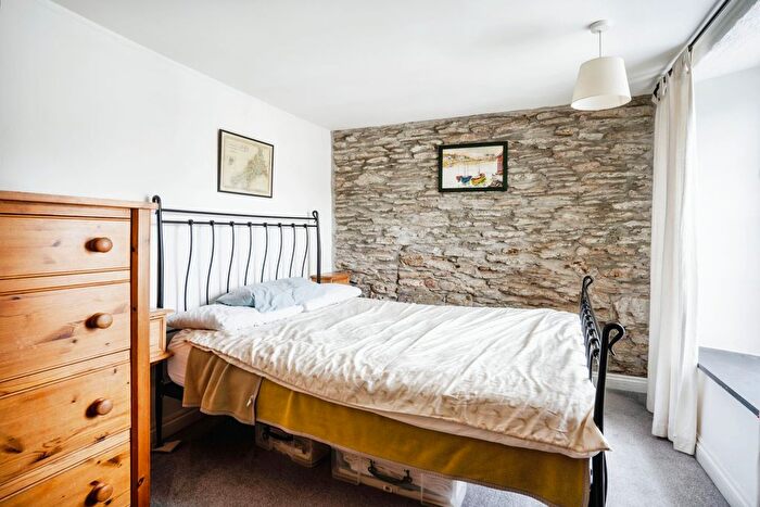 2 Bedroom End Of Terrace House For Sale In Bull Hill, Fowey, Cornwall, PL23