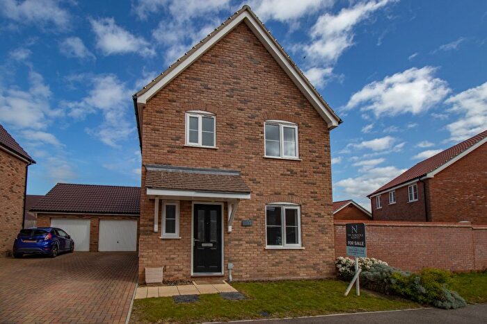 3 Bedroom Detached House For Sale In Yarrow Drive, Hunstanton, Norfolk, PE36