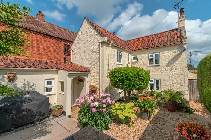 4 Bedroom Detached House For Sale In Mission Lane, Docking, PE31