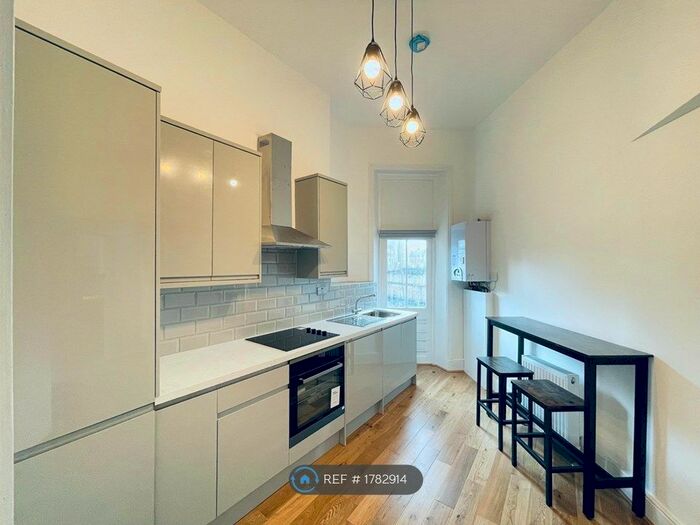 Studio To Rent In King's Cross Road, London, WC1X