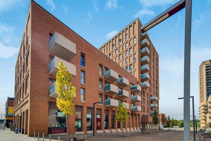 2 Bedroom Flat To Rent In Damsel Walk, Hendon, London, NW9