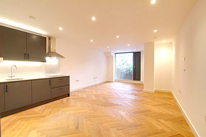 2 Bedroom End Of Terrace House To Rent In The Courtyard, (), London, NW1