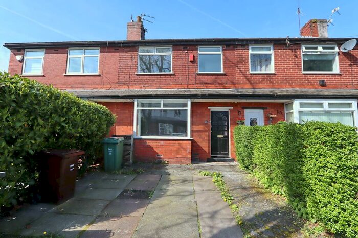 3 Bedroom Property To Rent In Dalton Avenue, Whitefield, M45
