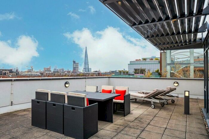 2 Bedroom Apartment To Rent In Porter Building, Spa Road, SE16