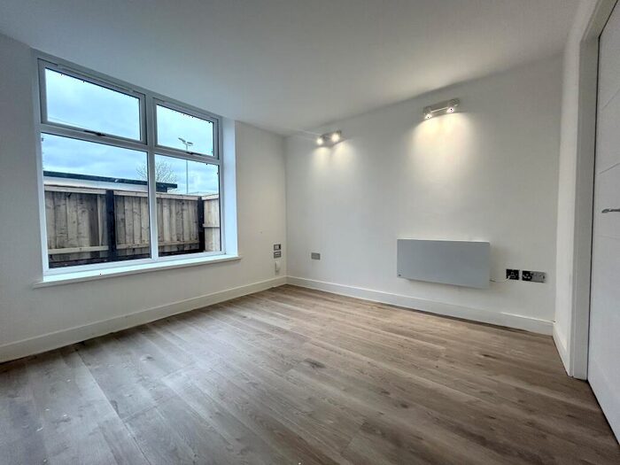 2 Bedroom Apartment To Rent In Bury New Road, Bolton, BL2