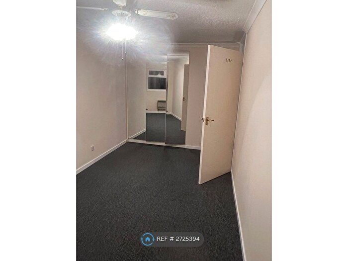 3 Bedroom Terraced House To Rent In Horners Croft, Wolverton, Milton Keynes, MK12