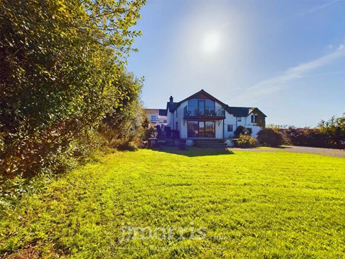 4 Bedroom Detached House For Sale In Moylegrove, Cardigan, SA43