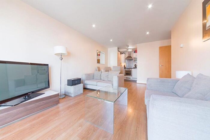 2 Bedroom Flat For Sale In Mercury House, Canning Town, London, E16