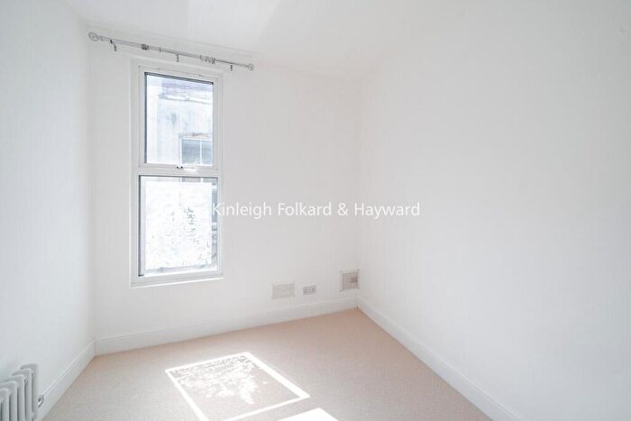 4 Bedroom Terraced House To Rent In Arcadian Gardens, London, N22