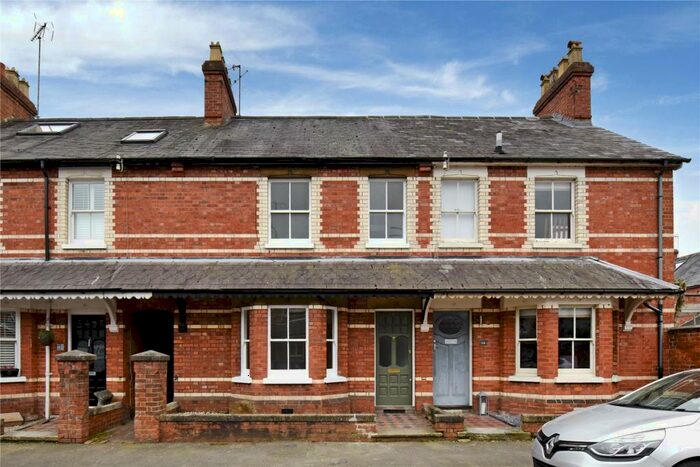 3 Bedroom Terraced House To Rent In Marmion Road, Henley-On-Thames, Oxfordshire, RG9