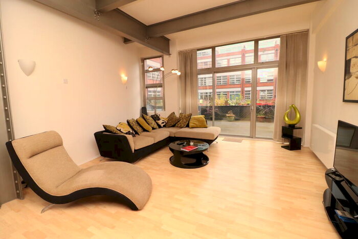1 Bedroom Apartment For Sale In Branston Street, Birmingham, B18