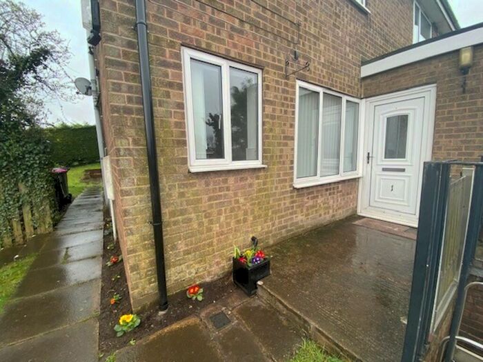 1 Bedroom Apartment To Rent In Haydon Grove, Flanderwell, S66