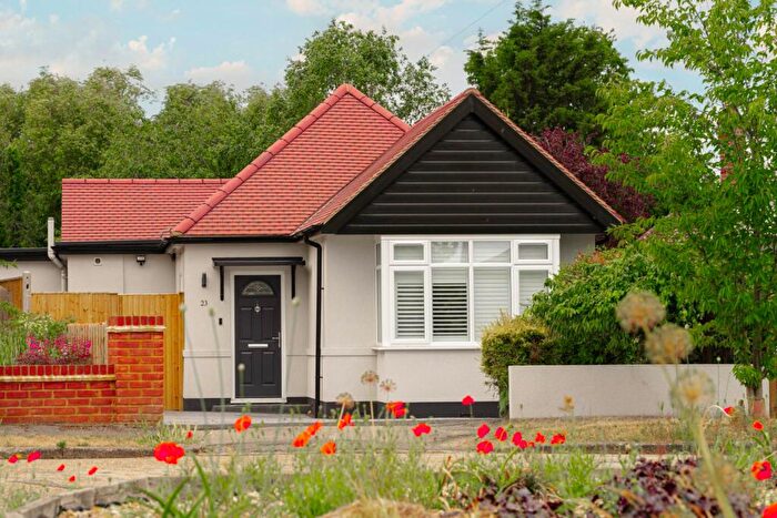 2 Bedroom Bungalow To Rent In West Mead, Epsom, KT19