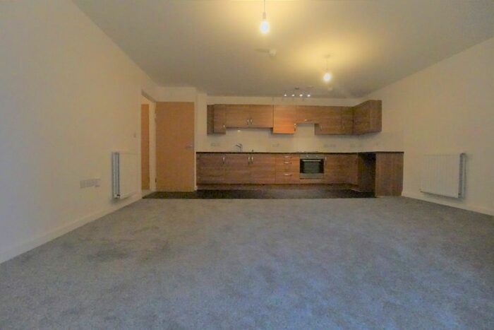 2 Bedroom Flat To Rent In Thornycroft Road, Southampton SO19