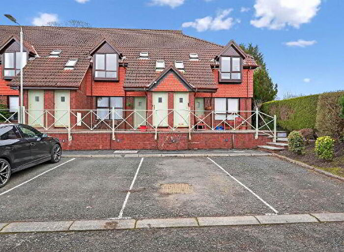 2 Bedroom Apartments For Sale In Cedarhurst Court, Belfast, BT8