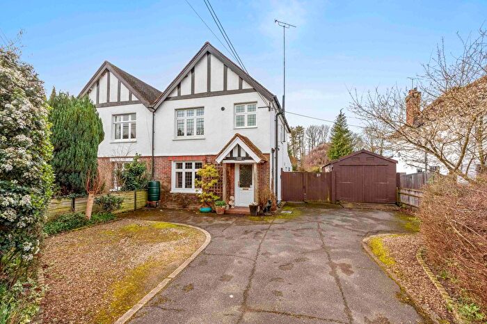 3 Bedroom Semi-Detached House For Sale In Summerleys Road, Princes Risborough, HP27