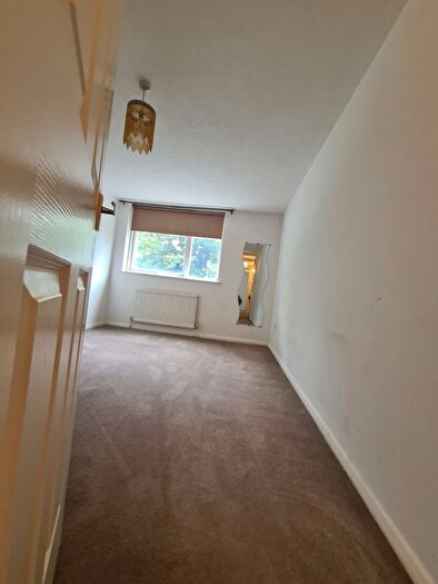 3 Bedroom Maisonette To Rent In St Anns Close, Newcastle Upon Tyne, NE1