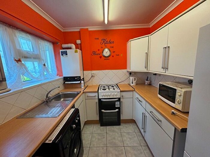 1 Bedroom Terraced House To Rent In Arundel Close, London, E15