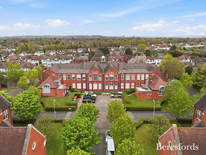 3 Bedroom Flat For Sale In Academy Square, Gidea Park, RM2
